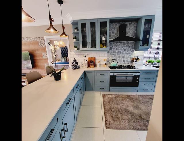 4 BEDROOM HOUSE SOLD IN CLIFTON HILL ESTATE